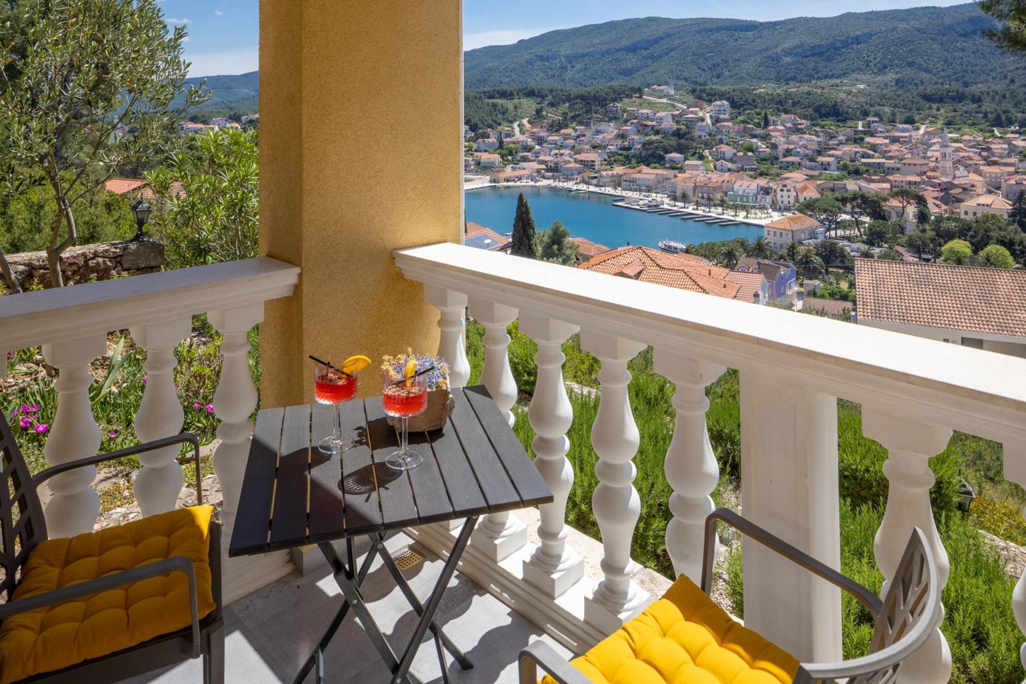 Vista Hvar Jelsa (Hvar)